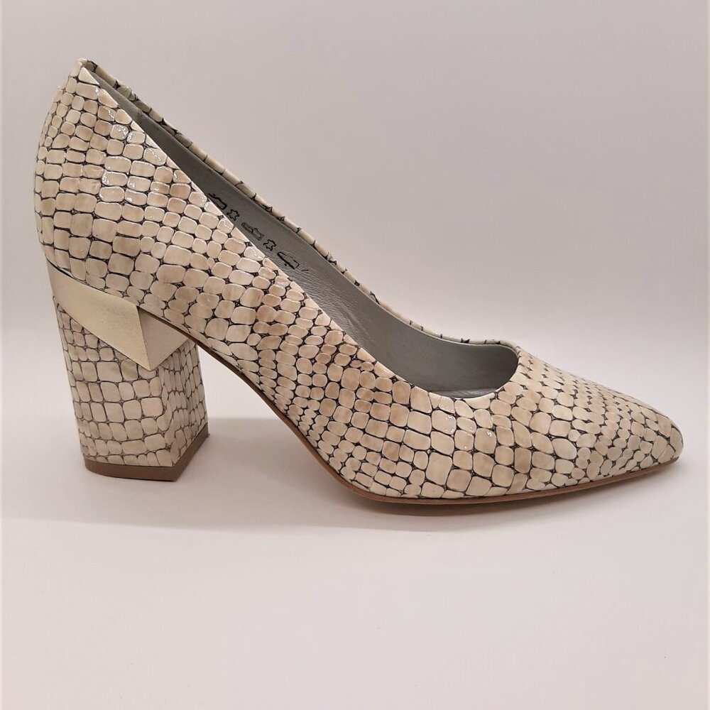 Cream Leather Snake Print Platform Closed Toe Heels